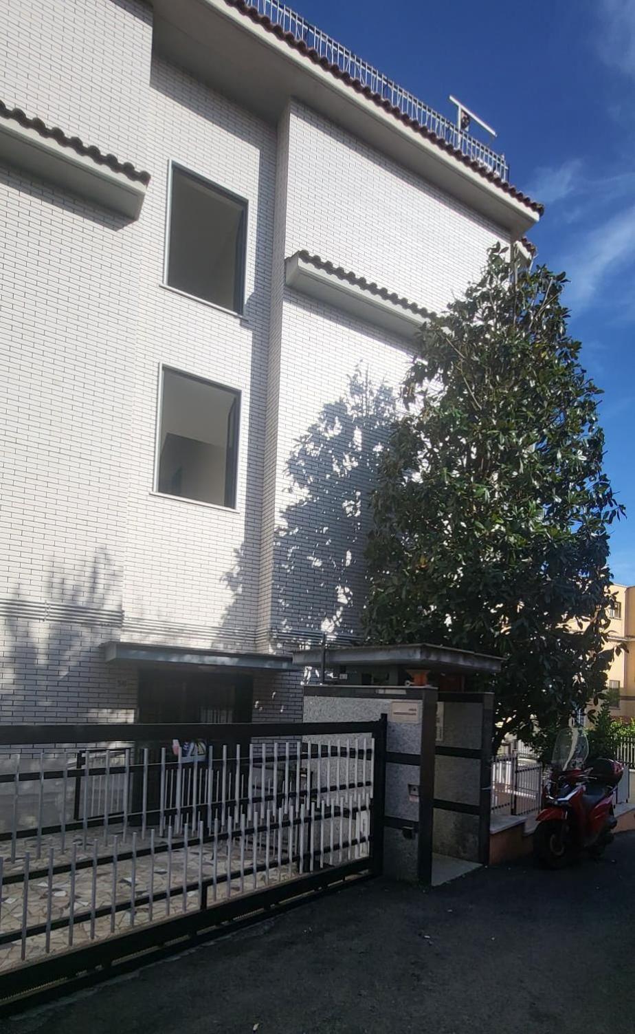 3 Sisters House Roma